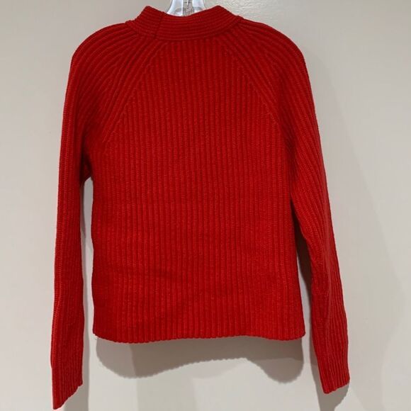 Banana Republic Ribbed Raglan Red Sweater no tag - Picture 2 of 5